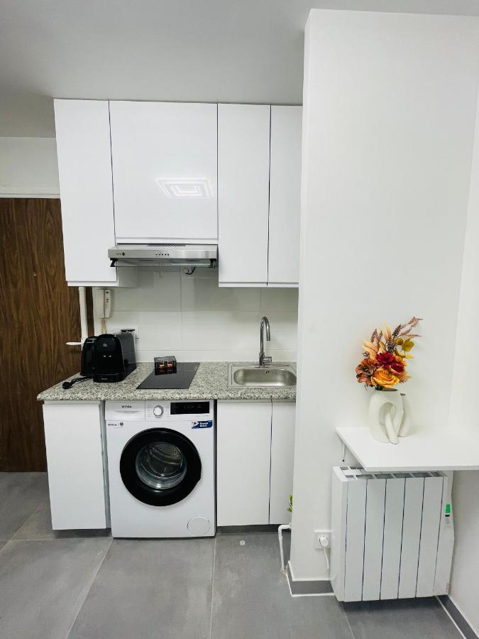 Dream Dwell Paris-Two Bedrooms Apart Near Gare Du Nord Exterior photo